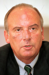 Klaus Suedhofer  stellvertretender Vorsitzender der IG BCE ( Industriegewerkschaft Bergbau  Chemie  Energie )
