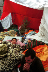 Emigranten in einer Kirche im Hungerstreik  Spanien