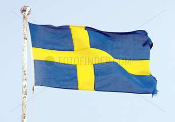 Saelen  Schweden  Nationalfahne von Schweden weht im Wind