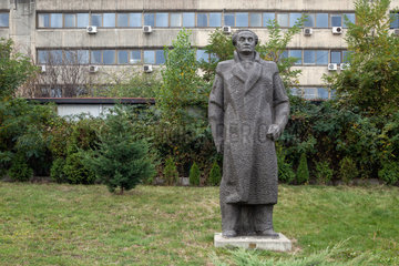 Sofia  Bulgarien  Statue von Georgi Dimitrow auf einem Ausstellungsgelaende fuer sozialistische Denkmaeler