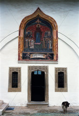 Eingang mit Heiligenbild im Kloster in Horezu (Manastirea Horezu)  Rumaenien