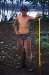 Landarbeiter im brasilianischen Urwald