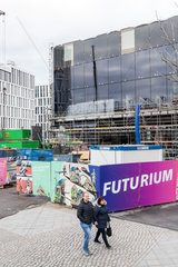 Berlin  Deutschland  Baustelle fuer das Futurium  Haus der Zukunft am Kapelle Ufer in Berlin-Mitte