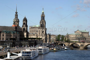 Dresden  Stadtansicht an der Elbe