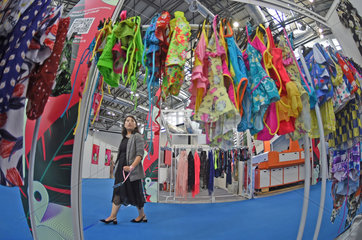 CHINA-LIAONING-SWIMMING SUIT-EXHIBITION(CN)