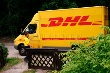 DHL Transporter der Deutsche Post