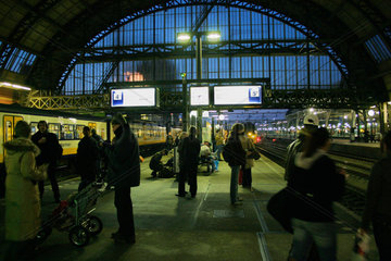 Netherlands - Amsterdam Centraal Station