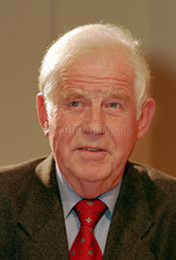 Prof. Dr. Kurt Biedenkopf (CDU)  Ministerpraesident des Freistaates Sachsen