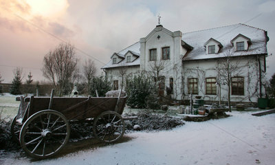 Mecklenburg-Vorpommern  Gutshaus im Winter