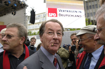 Franz Muentefering  SPD  im Wahlkampf 2005