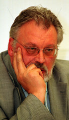 Dr. Peter Kuttruff  KZBV