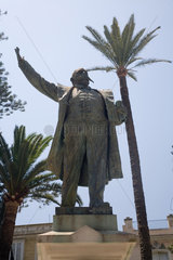 Spanien  Bronzestatue von Emilio Castelar in Cadiz