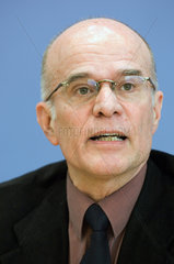 Dr. Wolfgang Ochel  ifo-Institut
