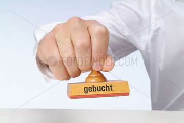 Hamburg  Deutschland  es wird mit -GEBUCHT- abgestempelt.