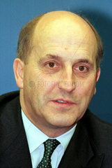 Dr. Tessen von Heydebreck  Vorstand Deutsche Bank