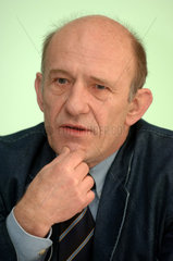 Prof. Dr. Richard Stoess  Berlin