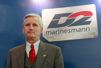 Juergen von Kuczkowski  Vorsitzender der Geschaeftsfuehrung der Mannesmann Mobilfunk GmbH