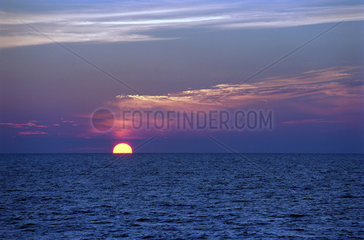 Sonnenuntergang an der Ostsee  Swetlogorsk (Rauschen)  Russland