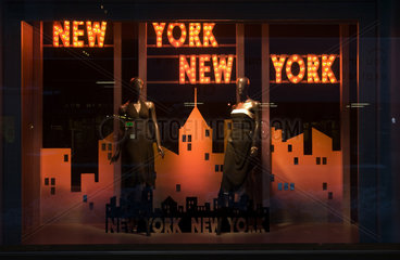 New York  Schaufenster ganz im Sinne der grossen Hymne von Frank Sinatra