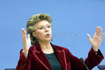Berlin  Viviane Reding  EU-Kommissarin fuer Informationsgesellschaft und Medien
