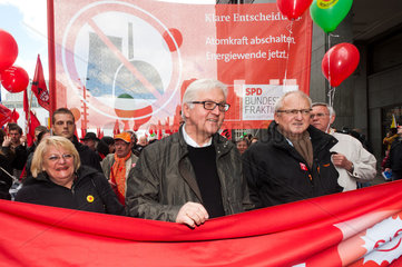 Berlin  Deutschland  Frank-Walter Steinmeier auf einer Grossdemonstration gegen Atomkraft