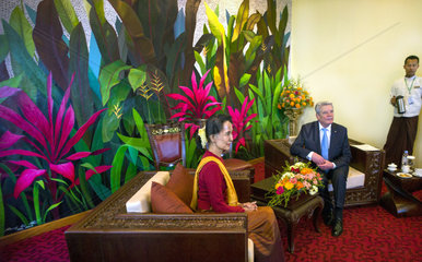 Aung San Suu Kyi + Gauck