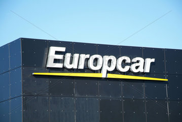 Hamburg  Deutschland  der Schriftzug Europcar an einem Gebaeude