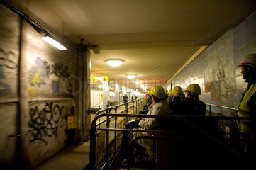 Berlin  Deutschland  Besichtigungstour durch den Berliner Untergrund