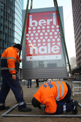 Berlin  Deutschland  Plakat fuer die Berlinale 2009 am Potsdamer Platz