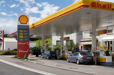 Schengen  Grossherzogtum Luxemburg  eine Shell-Tankstelle