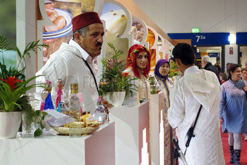 Berlin  Deutschland  Arabische Haendler praesentieren ihre Waren auf der Gruenen Woche