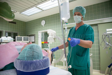 Essen  Deutschland  Krankenhaus  Operationsvorbereitung