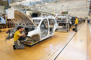 Wolfsburg  Deutschland  Produktion des VW Tiguan bei Auto 5000 GmbH