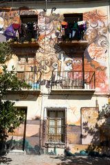 Granada  Spanien  Graffiti des Kuenstlers El Nino de las Pinturas