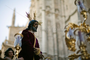 Sevilla  Spanien  Skulptur des gefesselten Jesus bei der Oster-Prozession in Sevilla