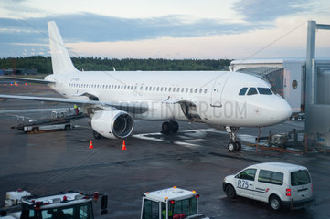 Helsinki  Finnland  A320 Passagierflugzeug der Leasingfirma Getjet auf dem Flughafen Vantaa