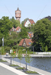 Eutin  Stadtbucht am Grossen Eutiner See mit Seepromenade und Alten Wasserturm  Landesgartenschau 2016