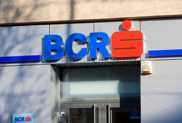 Oradea  Rumaenien  Schriftzug und Logo Erste Bank Sparkasse-BCR