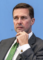 Steffen Seibert