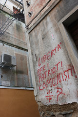 Nuoro  Italien  Graffiti an einer Hauswand