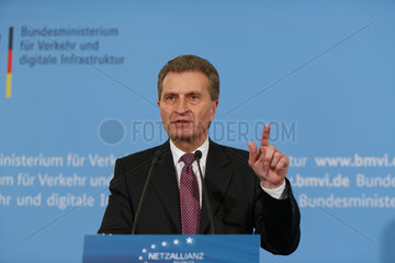 Berlin  Deutschland  Guenther Oettinger  CDU  EU-Kommissar fuer Digitale Wirtschaft und Gesellschaft
