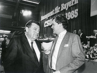 Franz Josef Strauss mit seinem Sohn Max  CSU-Parteitag  1985