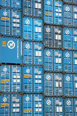 Hamburg  Deutschland  Containerstapel im Freihafen