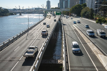 Highways am Brisbane River