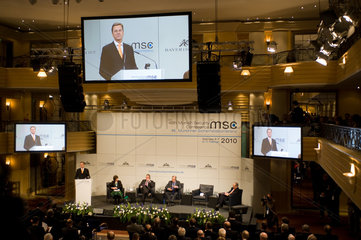 Muenchen  Deutschland  Guido Westerwelle auf der Muenchener Sicherheitskonferenz