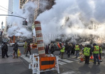Dampf in den Strassen von New York