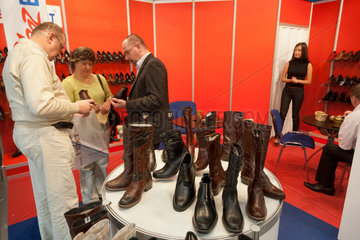 Posen  Polen  Schuhlabel Tesoro auf der Messe fuer Schuhe und Lederprodukte