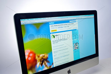 Hamburg  Deutschland  Internetseite twitter auf einem Apple-iMac