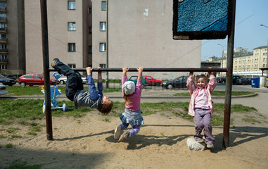Danzig  Polen  Kinder beim Spielen
