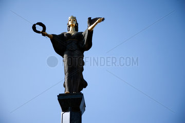Sofia  Bulgarien  der Schwarze Engel von Sofia auf dem Alexandrov Boulevard